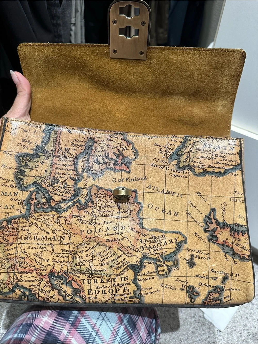 Patricia Nash old Italy’s Map print satchel